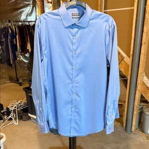 Van Heusen Light Blue Men's Dress Shirt